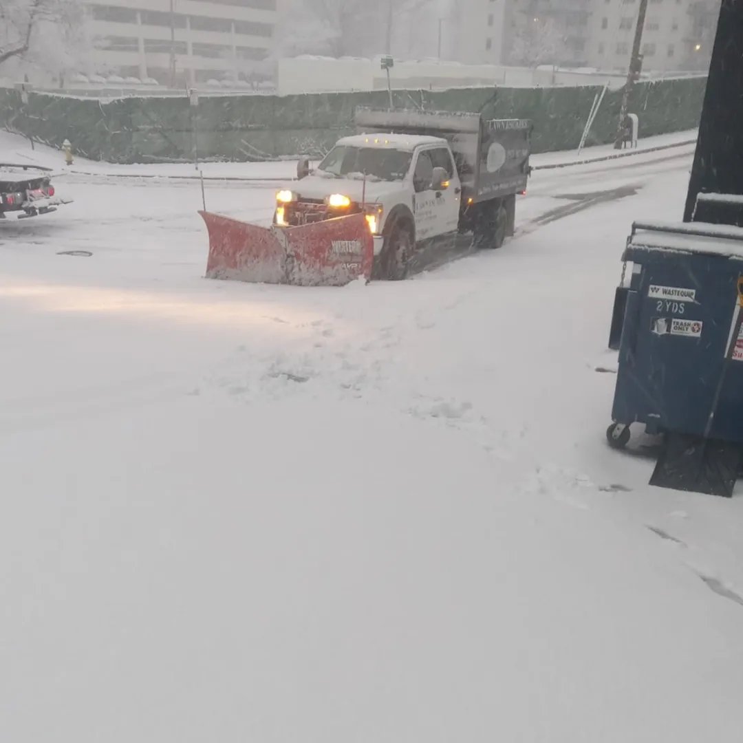 commercial snow plow service